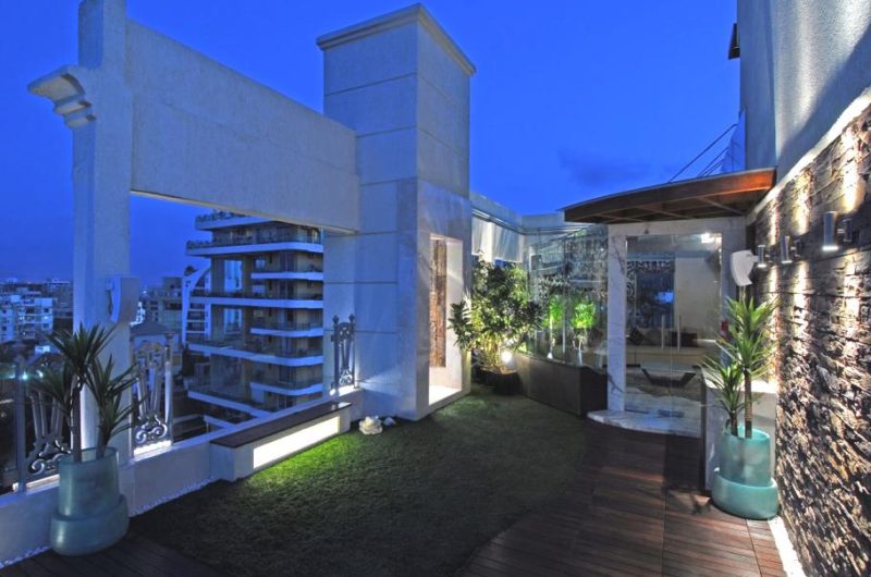 Spectacular Penthouse in Mumbai by ZZ Architects spectacular penthouse in mumbai by zz architects 84691c9