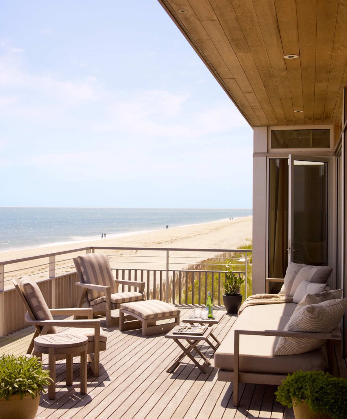 Stately Surfside House by Stelle Architects stately surfside house by stelle architects 3b3505f