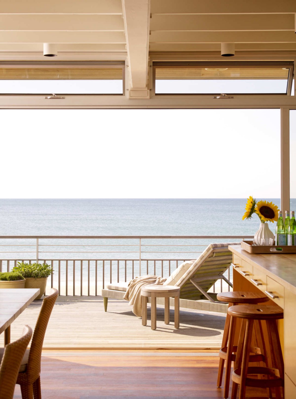 Stately Surfside House by Stelle Architects stately surfside house by stelle architects 6357022