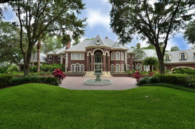 stunning lakefront avila mansion in florida 68f1dd5
