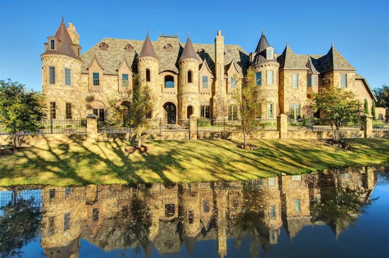 Superb Fit For Royalty Property superb fit for royalty property 1306abe