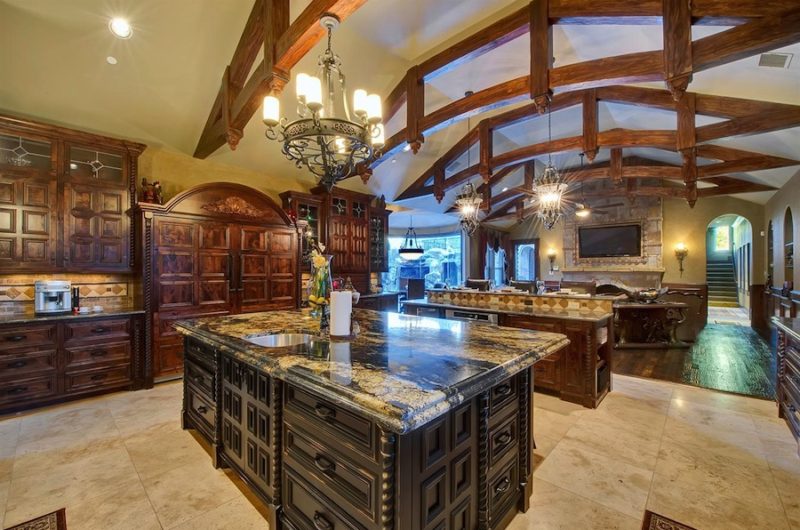 Superb Fit For Royalty Property superb fit for royalty property 41ec91b