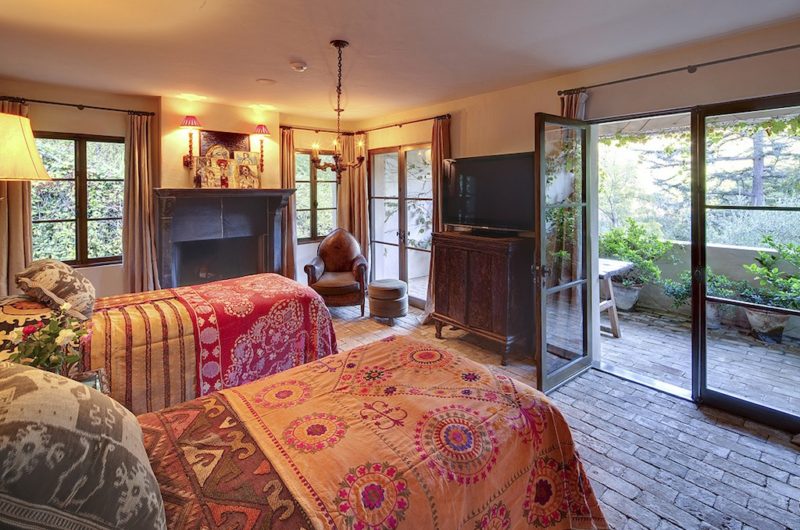 Superb Mediterranean-Style Property in Beverly Hills superb mediterranean style property in beverly hills e8b6671