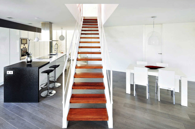 The Contemporary Ripolles-Manrique House in Spain the contemporary ripolles manrique house in spain 7ea36e8