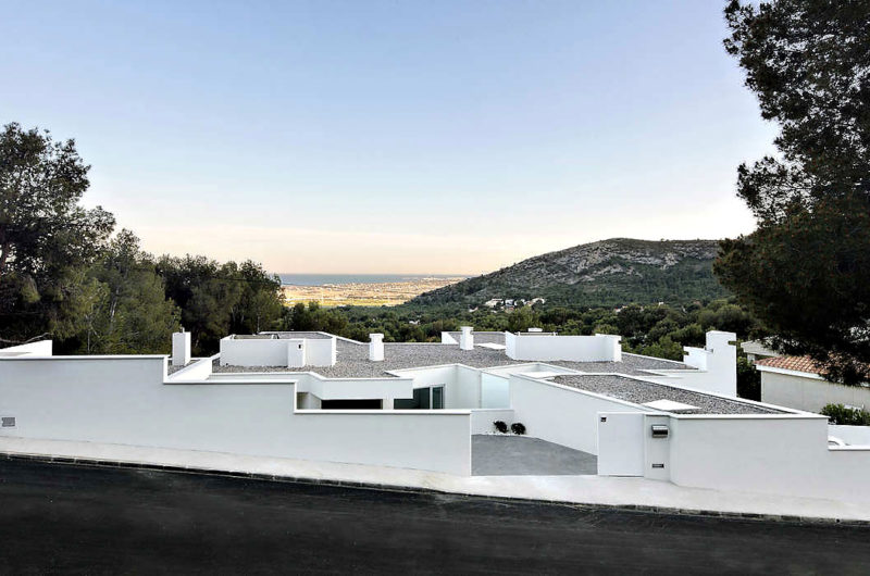 The Contemporary Ripolles-Manrique House in Spain the contemporary ripolles manrique house in spain eb4c248