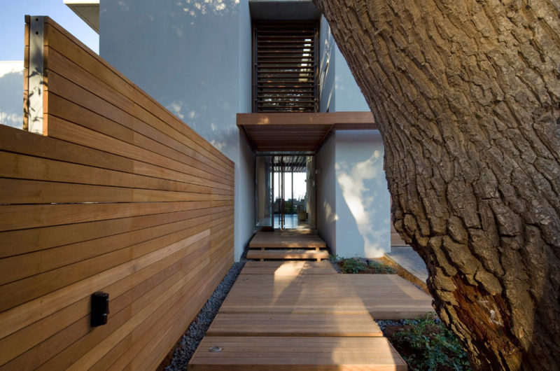 The Gorgeous La Lucia Residence by SAOTA the gorgeous la lucia residence by saota 4b8e9a9