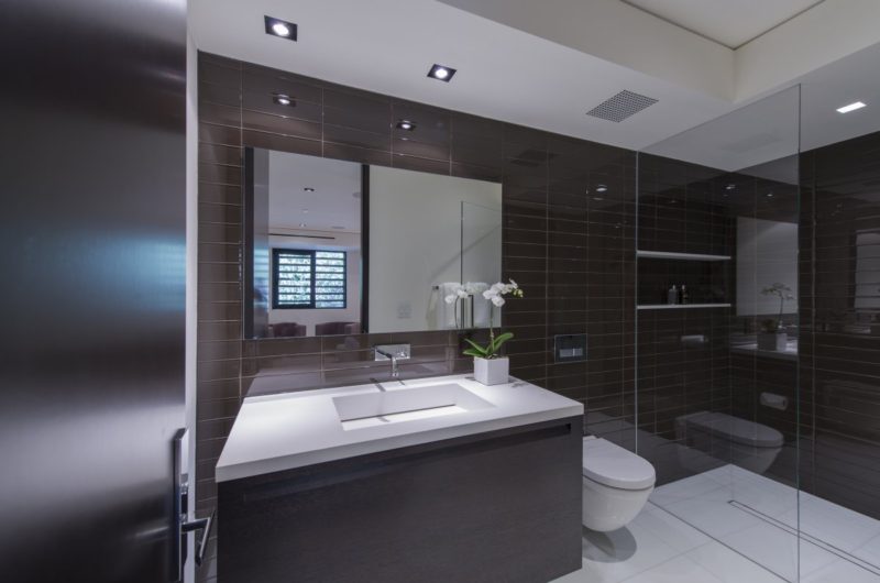 Unparalleled Laurel Way Residence by Whipple Russell Architects unparalleled laurel way residence by whipple russell architects e372ba3