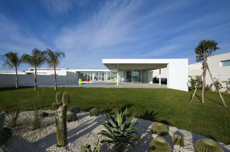 Villa GM, a Tribute to Pierre Koenig villa gm a tribute to pierre koenig e30061c