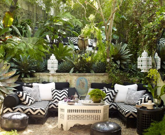 5 Ways to Take Your Backyard From Ordinary to Oasis 5 ways to take your backyard from ordinary to oasis 8e8d86f