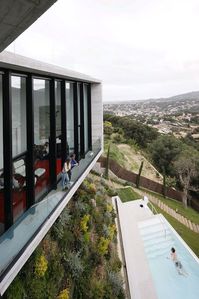 Adaptable X-House by Cadaval & Solà-Morales adaptable x house by cadaval sol morales d844b9c