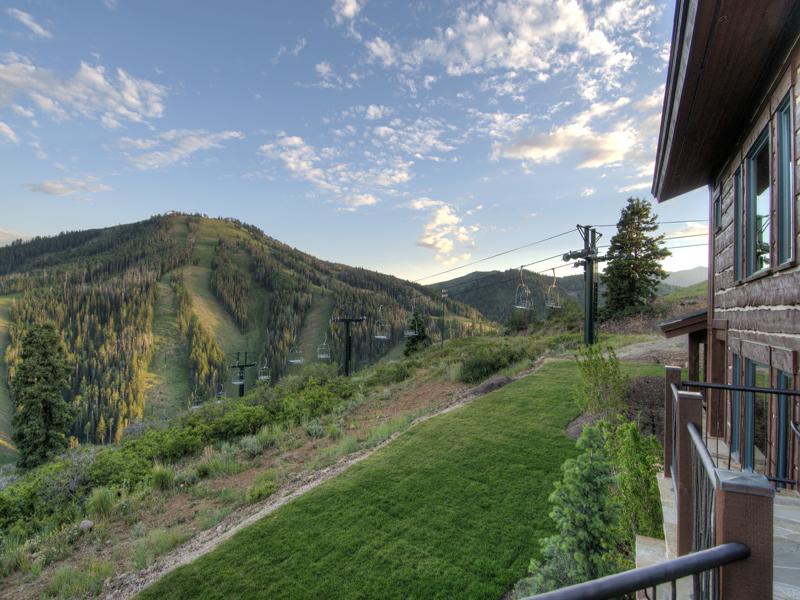 An Exquisite Getaway in the Mountains of Utah an exquisite getaway in the mountains of utah 213b4cd