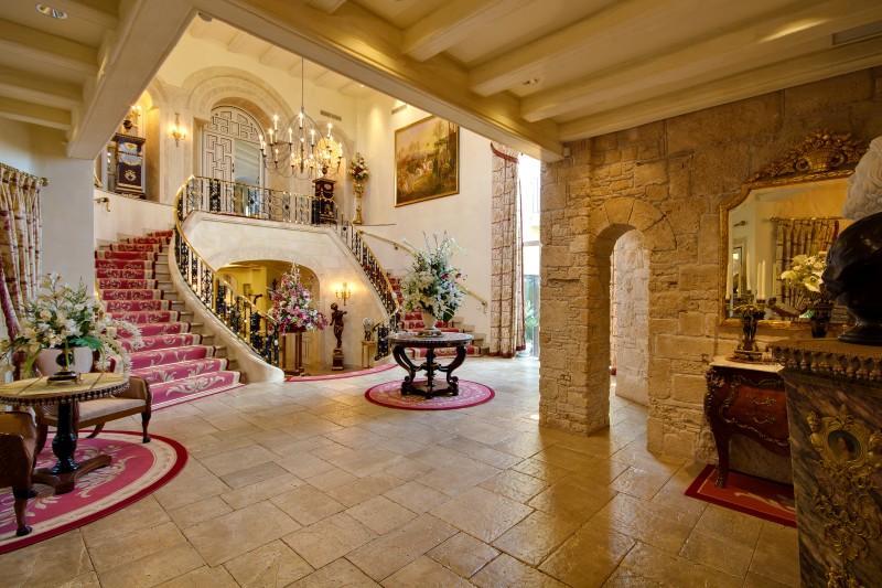 Astonishing Santa Ponsa Villa in Spain astonishing santa ponsa villa in spain 8fa1e0c