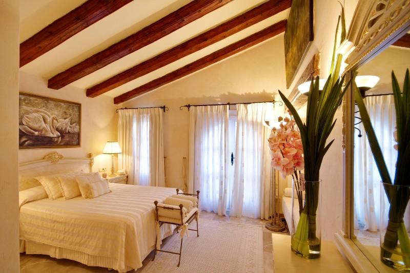 Astonishing Santa Ponsa Villa in Spain astonishing santa ponsa villa in spain 95f0b49