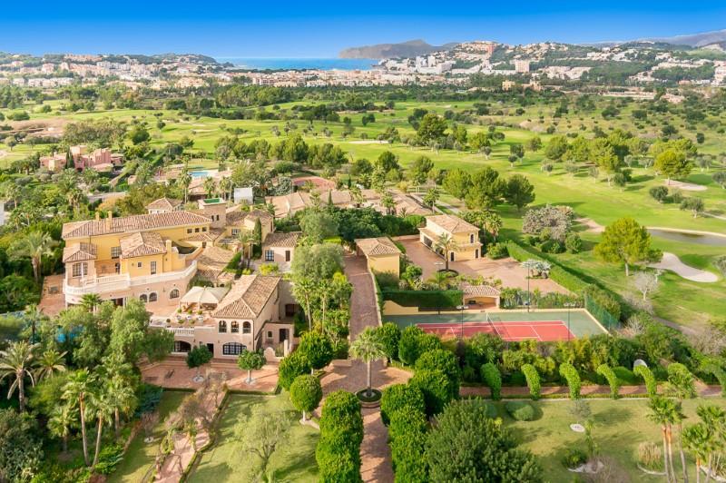 Astonishing Santa Ponsa Villa in Spain astonishing santa ponsa villa in spain cf0ddf6