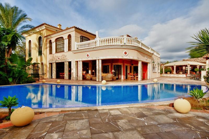 Astonishing Santa Ponsa Villa in Spain astonishing santa ponsa villa in spain d304736