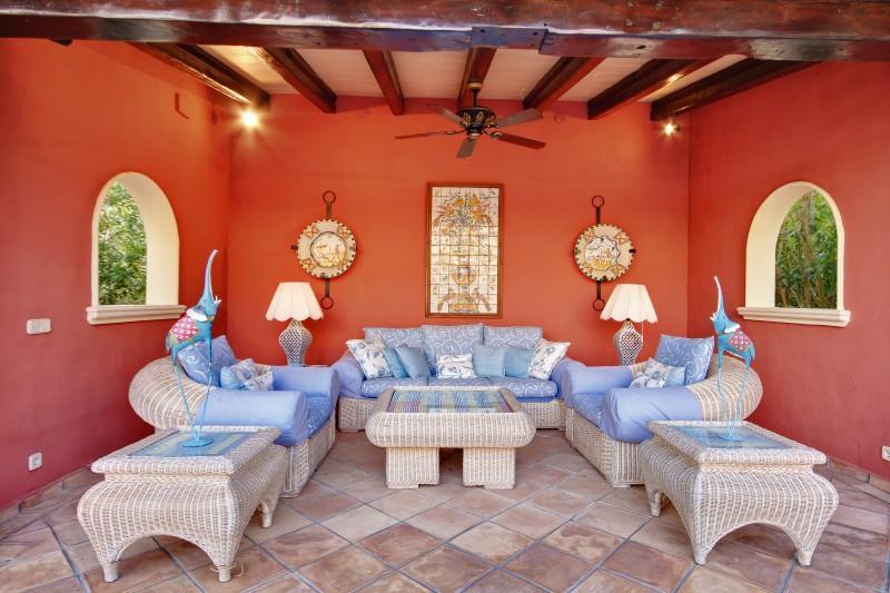 Astonishing Santa Ponsa Villa in Spain astonishing santa ponsa villa in spain d4d1e13