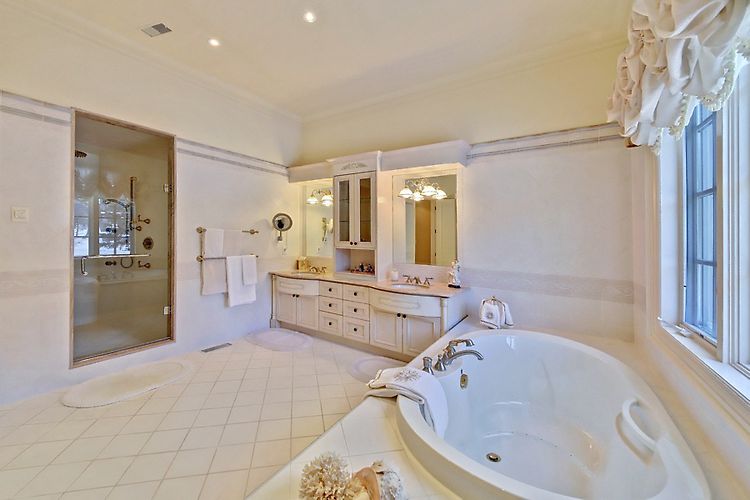 Baronial Estate In Ontario, Canada baronial estate in ontario canada 88ba593