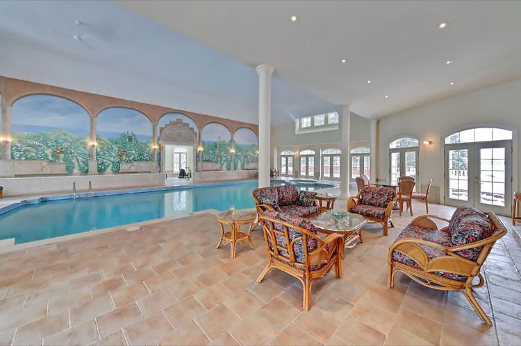 Baronial Estate In Ontario, Canada baronial estate in ontario canada de27819