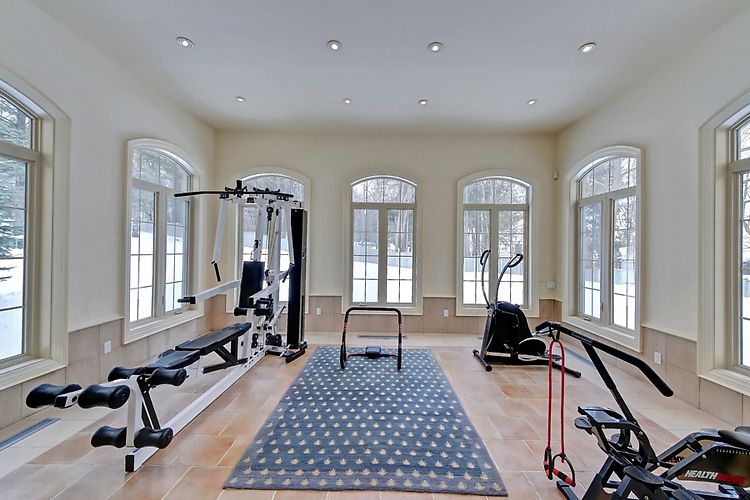 Baronial Estate In Ontario, Canada baronial estate in ontario canada e575e59