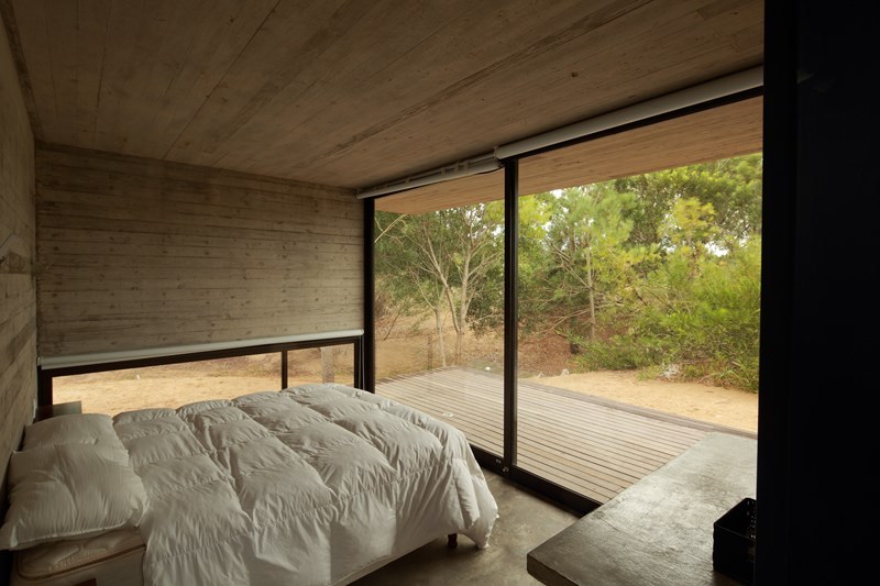 Beautiful and Inviting Carassale House by BAK Arquitects beautiful and inviting carassale house by bak arquitects 62c6243