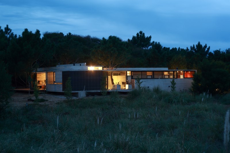 Beautiful and Inviting Carassale House by BAK Arquitects beautiful and inviting carassale house by bak arquitects 994ba69