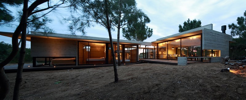 Beautiful and Inviting Carassale House by BAK Arquitects beautiful and inviting carassale house by bak arquitects 9cb365c