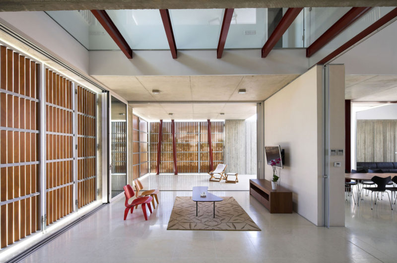 Beautiful and Sustainable House 0614 by Simpraxis Architects beautiful and sustainable house 0614 by simpraxis architects 21b3c31