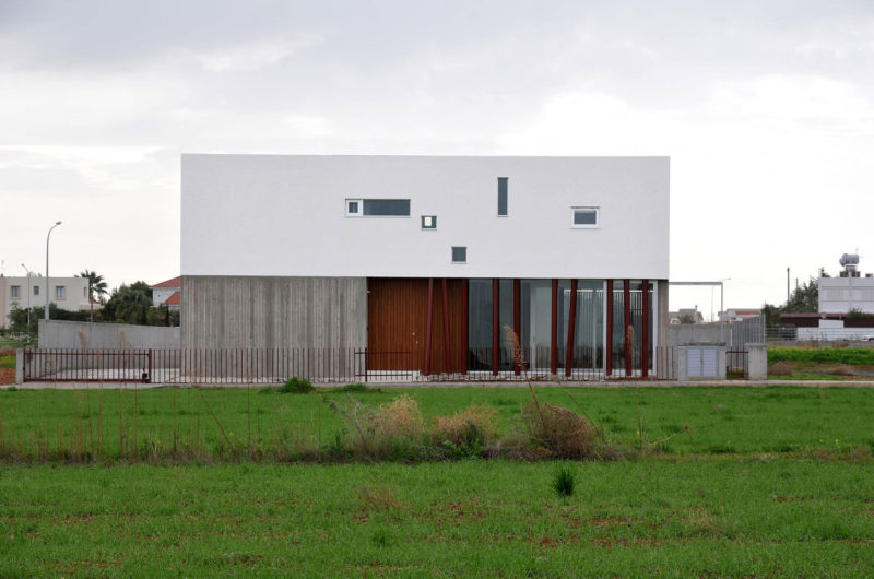 Beautiful and Sustainable House 0614 by Simpraxis Architects beautiful and sustainable house 0614 by simpraxis architects 3baba9f