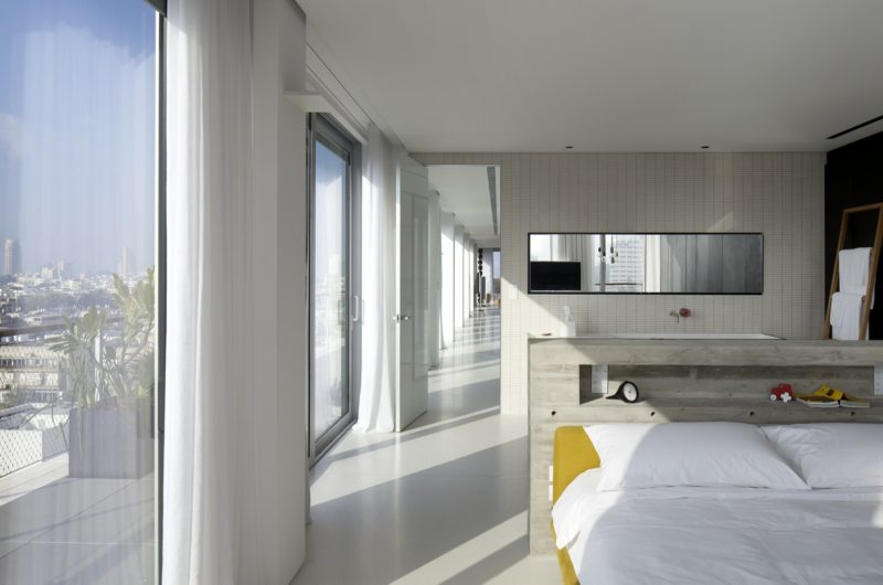 Beautiful Antokolsky Penthouse by Pitsou Kedem Architects beautiful antokolsky penthouse by pitsou kedem architects c87b050