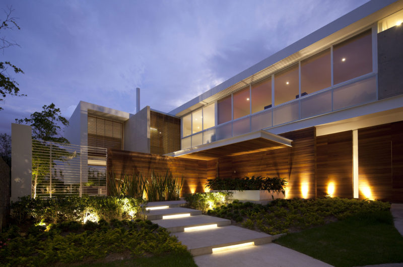 Beautiful FF House by Hernandez Silva Arquitectos beautiful ff house by hernandez silva arquitectos 534ec47