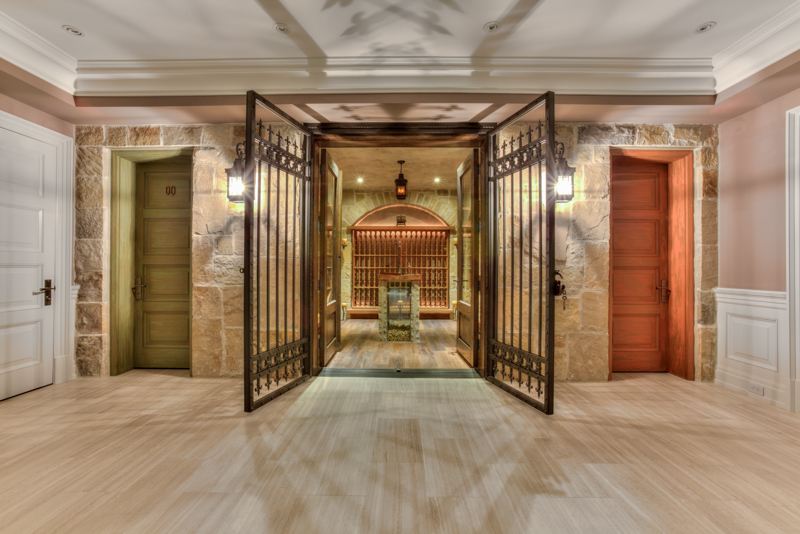 Breathtaking Palatial Home On The Bridle Path, Ontario breathtaking palatial home on the bridle path ontario 2d03036