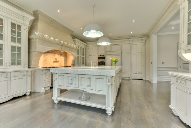 Breathtaking Palatial Home On The Bridle Path, Ontario breathtaking palatial home on the bridle path ontario 7858478