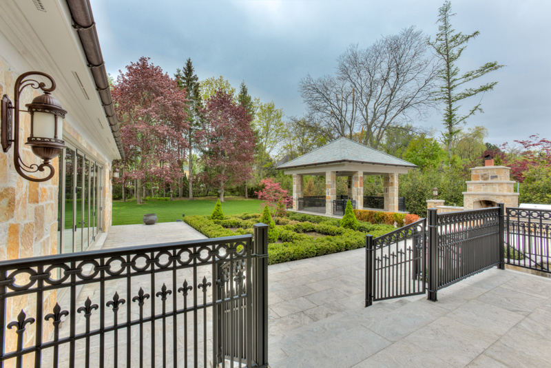 Breathtaking Palatial Home On The Bridle Path, Ontario breathtaking palatial home on the bridle path ontario d402558