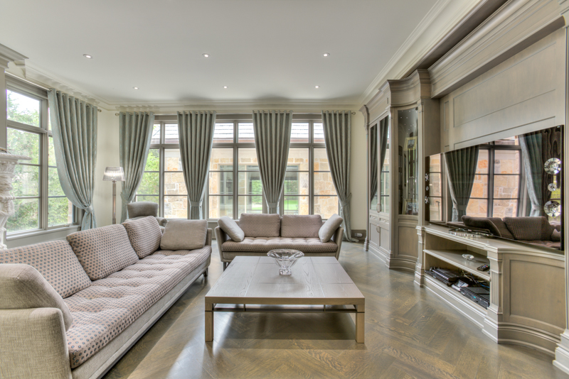 Breathtaking Palatial Home On The Bridle Path, Ontario breathtaking palatial home on the bridle path ontario f826814