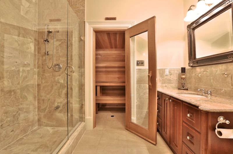 Brilliant Custome House in Ontario, Canada brilliant custome house in ontario canada 26ec3ab