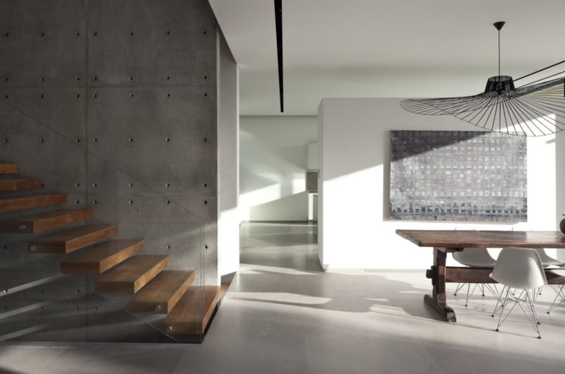 Chameleonic Kfar Shmaryahu House by Pitsou Kedem Architects chameleonic kfar shmaryahu house by pitsou kedem architects 8943dd9