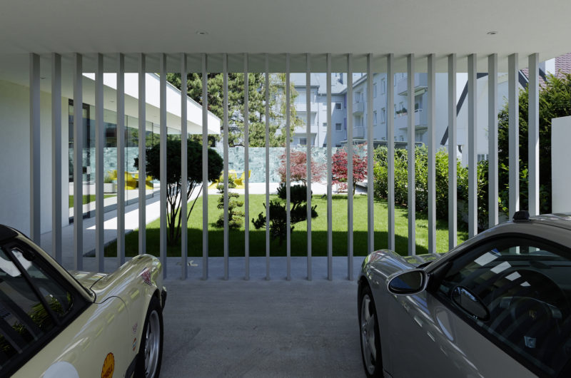 Chic House A&B by Smertnik Kraut Architekten chic house ab by smertnik kraut architekten 28da444