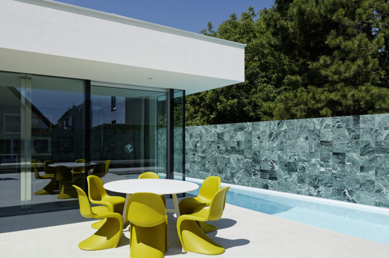 Chic House A&B by Smertnik Kraut Architekten chic house ab by smertnik kraut architekten dd229f2