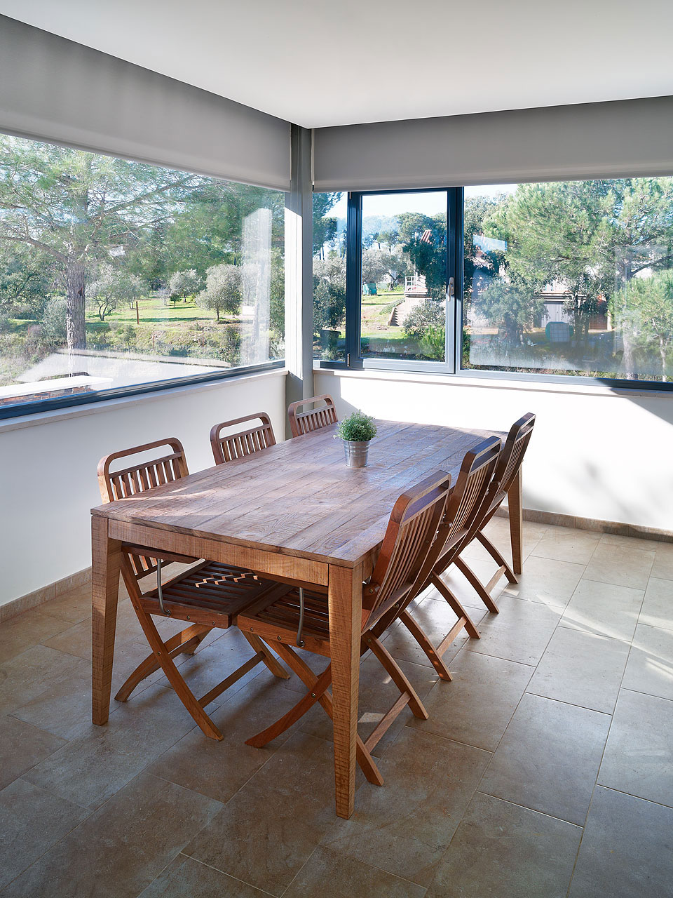 Classic Vivienda de Invierno entre los Pinos by José Manuel Peinado classic vivienda de invierno entre los pinos by jos manuel peinado 063163c