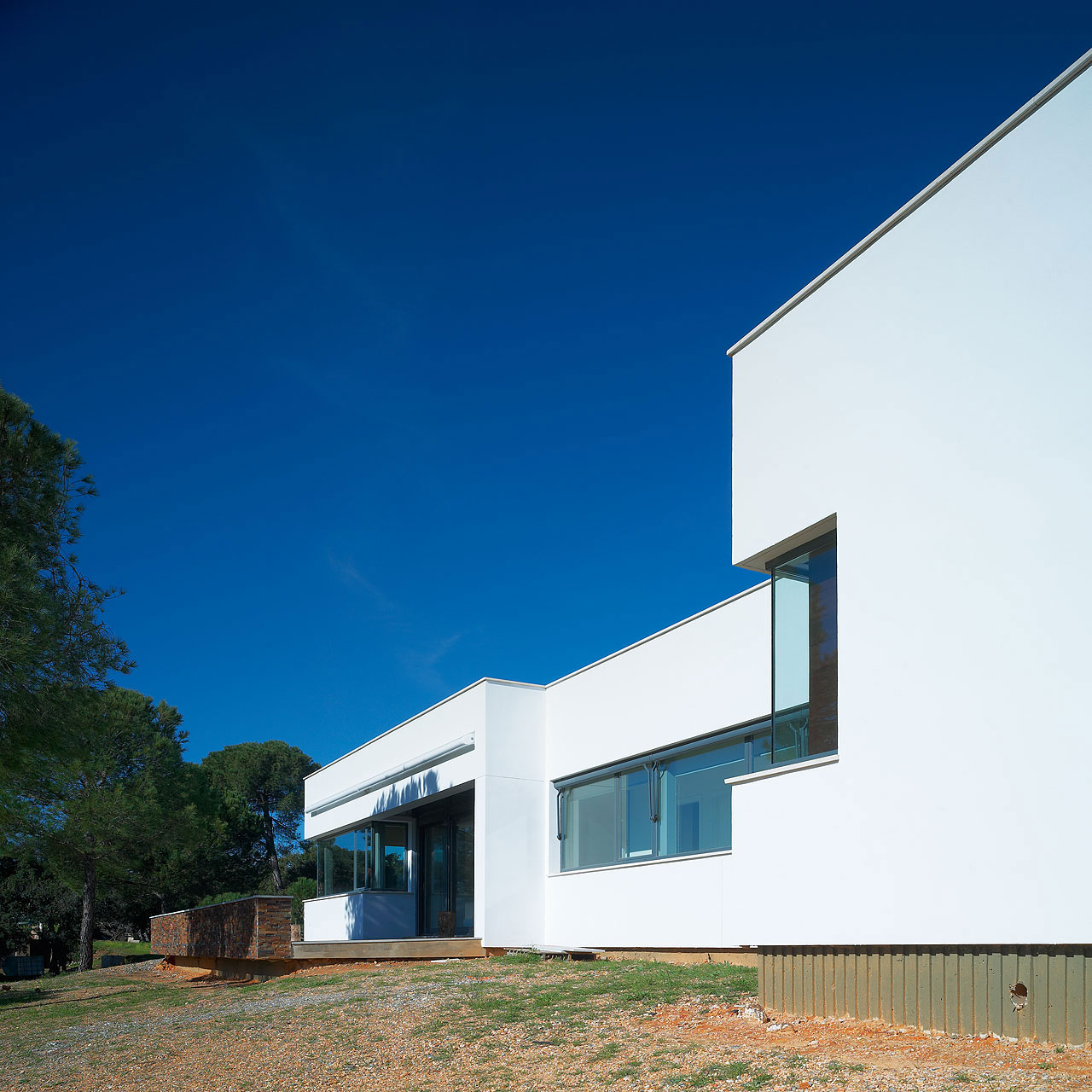 Classic Vivienda de Invierno entre los Pinos by José Manuel Peinado classic vivienda de invierno entre los pinos by jos manuel peinado 5fd4c64