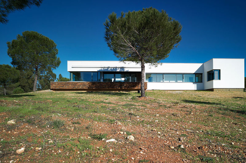 Classic Vivienda de Invierno entre los Pinos by José Manuel Peinado classic vivienda de invierno entre los pinos by jos manuel peinado aecf50c