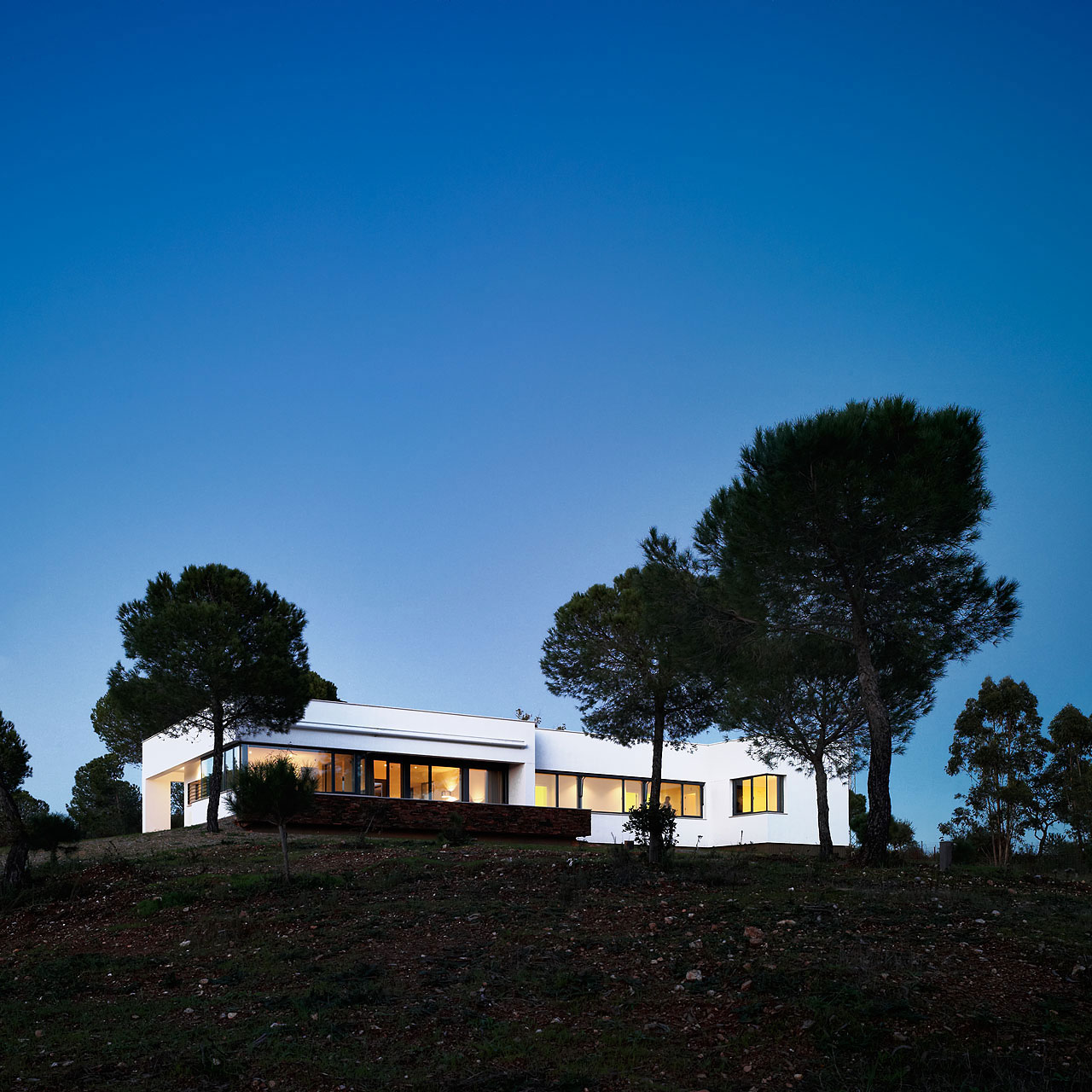 Classic Vivienda de Invierno entre los Pinos by José Manuel Peinado classic vivienda de invierno entre los pinos by jos manuel peinado ee112b8