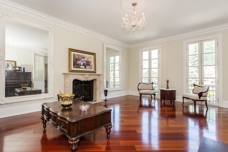 Classy And Luxurious Gated Mississauga Palace In Ontario classy and luxurious gated mississauga palace in ontario 5c6ea94