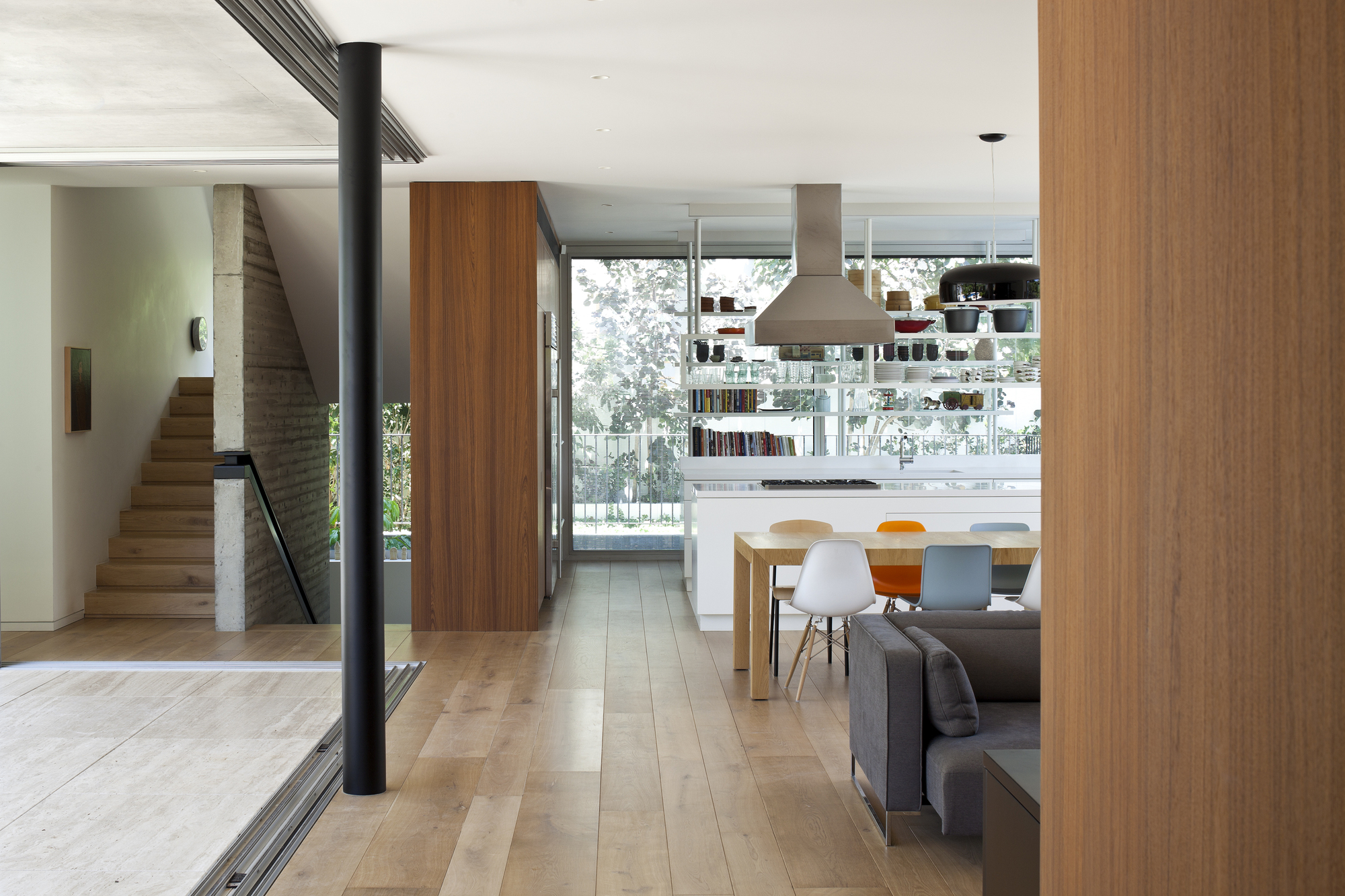 Comfortable House In Tel Aviv By Weinstein Vaadia Architects comfortable house in tel aviv by weinstein vaadia architects 12fad2f