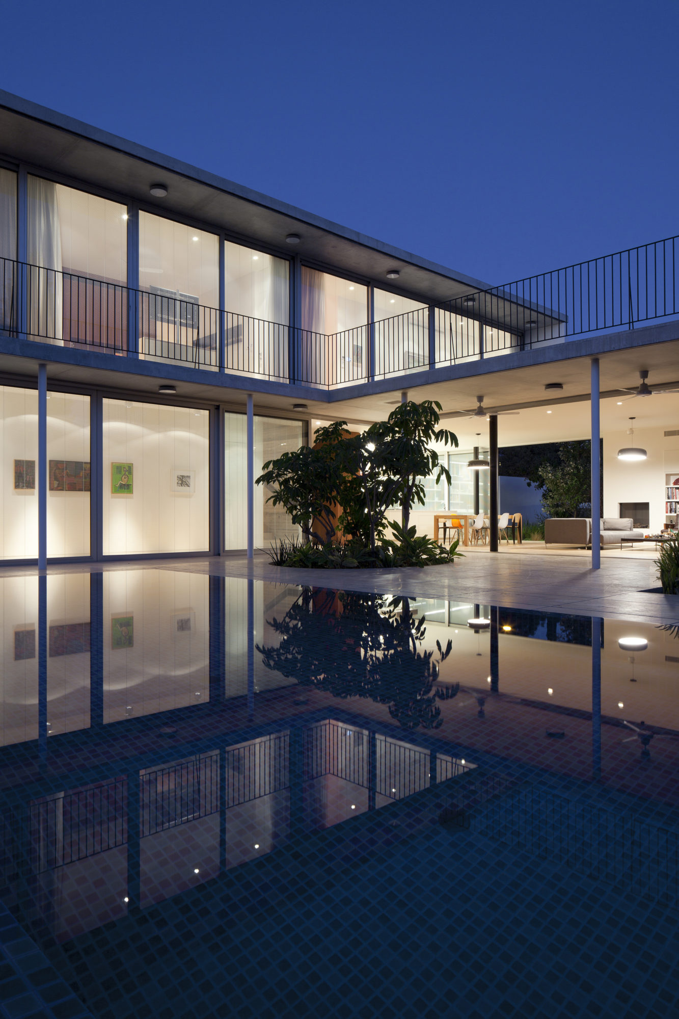 Comfortable House In Tel Aviv By Weinstein Vaadia Architects comfortable house in tel aviv by weinstein vaadia architects 59274d1