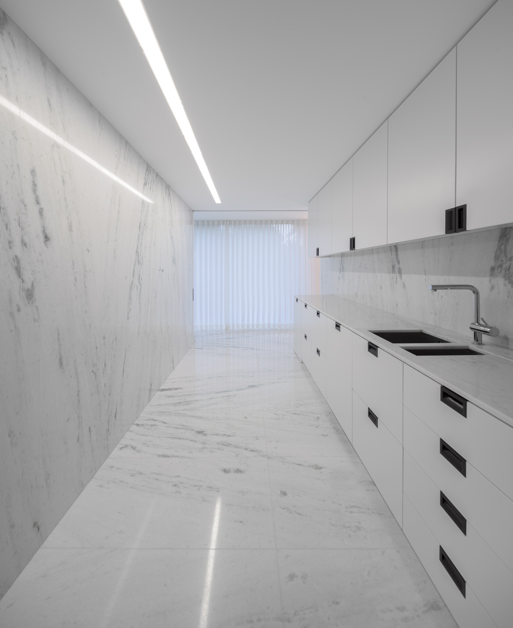 Concrete House in Travanca by Nelson Resende concrete house in travanca by nelson resende 9747ed8