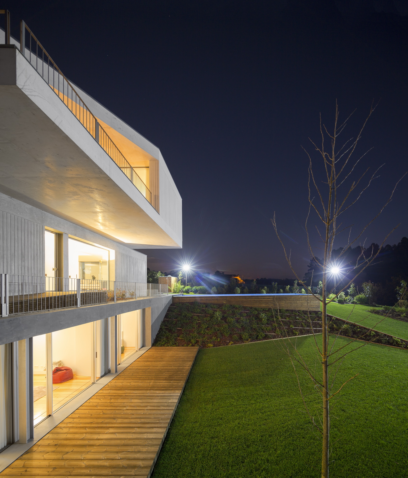 Concrete House in Travanca by Nelson Resende concrete house in travanca by nelson resende c9beaea