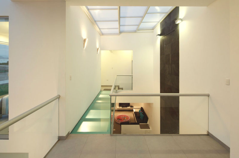 Contemporary Casa V2 in Playa Las Gaviotas, Peru contemporary casa v2 in playa las gaviotas peru 1ab0b5e