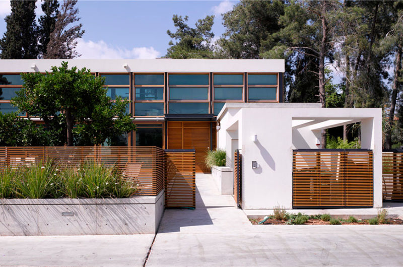 Contemporary F House by Alroy Hazak Architects contemporary f house by alroy hazak architects 52dd66a