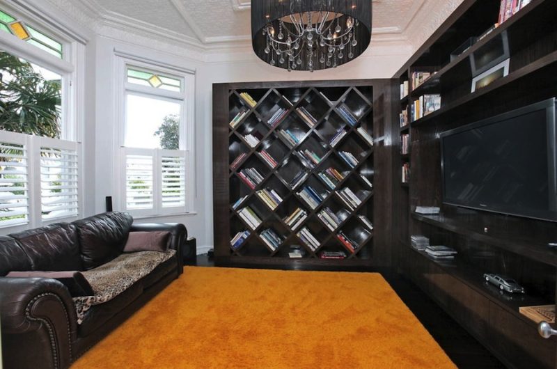 Contemporary Hollywood Glamour in New Zealand Auction contemporary hollywood glamour in new zealand auction e09c96e